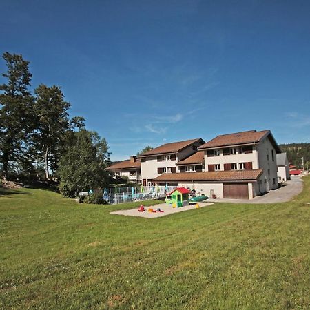 Village De Vacances Les Chevreuils Bellefontaine  Exterior foto